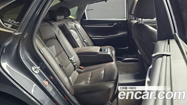 Hyundai Grandeur 2017 — photo 12