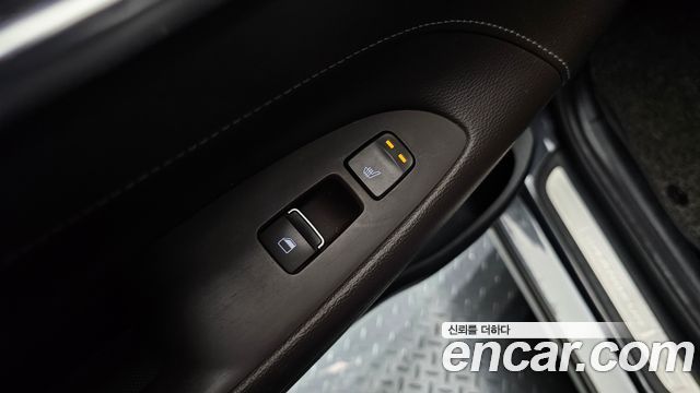 Hyundai Grandeur 2017 — photo 18
