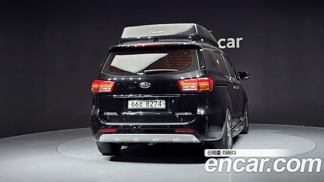 Kia Canival 2016 — photo 4
