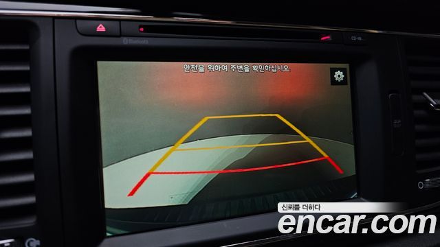 Kia Canival 2016 — photo 15