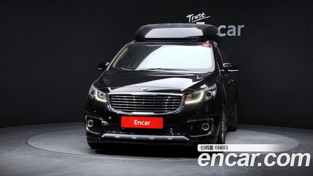 Kia Canival 2017 — photo 3