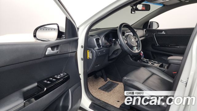 Kia Sportage 2016 — photo 10