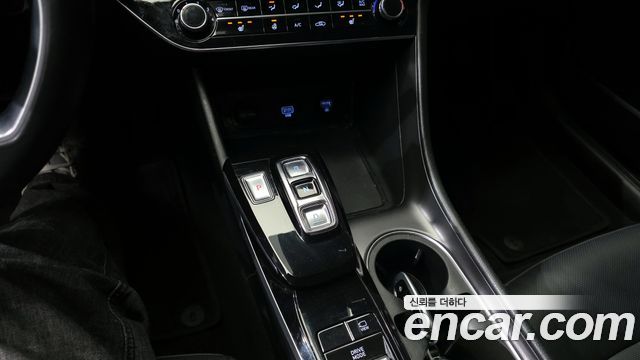 Hyundai Sonata 2021 — photo 9