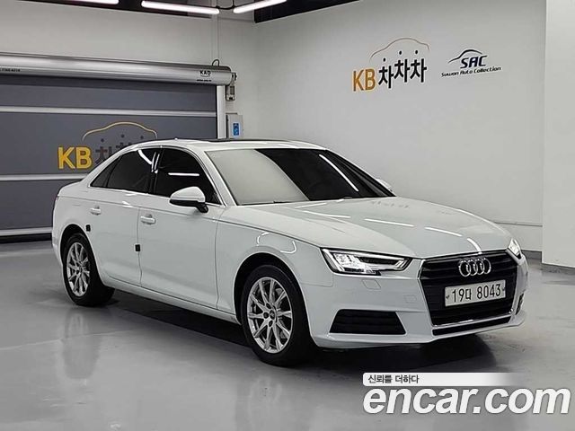 Audi A4 2018 — photo 4