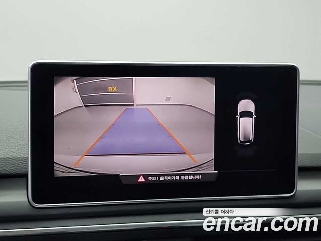 Audi A4 2018 — photo 15