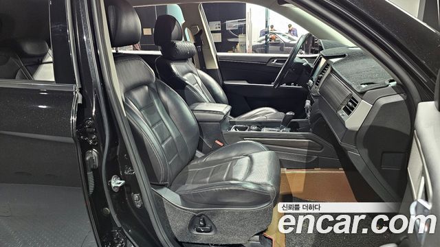 KG Mobility Rexton 2018 — photo 10