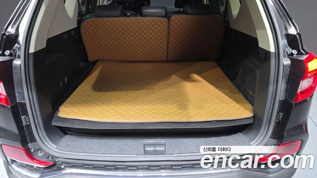 KG Mobility Rexton 2018 — photo 20