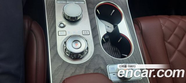 Genesis GV80 2024 — photo 11