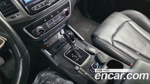 KG Mobility Rexton 2018 — photo 9