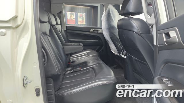 KG Mobility Rexton 2018 — photo 12