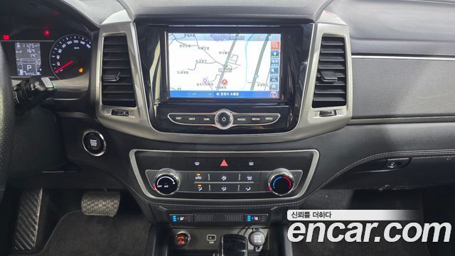 KG Mobility Rexton 2018 — photo 14