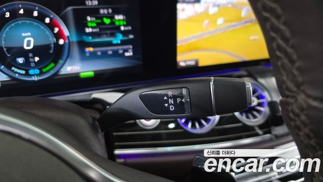 Mercedes-Benz CLS-Class 2019 — photo 9