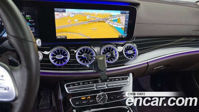 Mercedes-Benz CLS-Class 2019 — photo 14