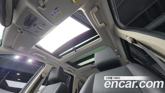 Land Rover Freelander 2010 — photo 11