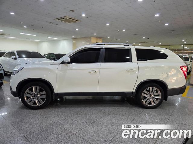 KG Mobility Rexton 2019 — photo 3