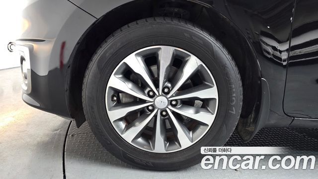 Kia Canival 2018 — photo 5