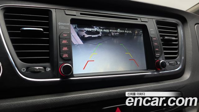 Kia Canival 2018 — photo 15