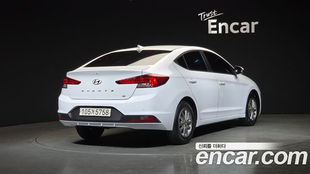 Hyundai AVANTE 2020 — photo 2