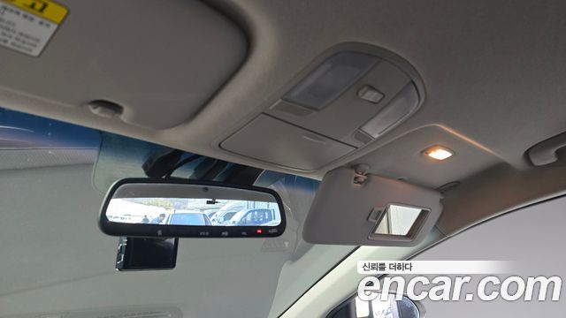 Hyundai AVANTE 2020 — photo 19