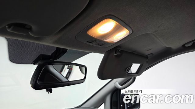 Hyundai Starex 2014 — photo 18