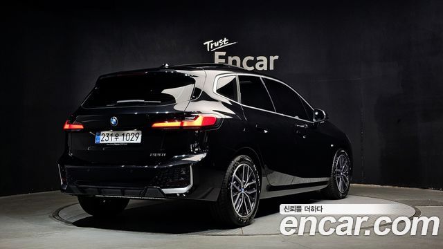BMW 2-Series 2025 — photo 2