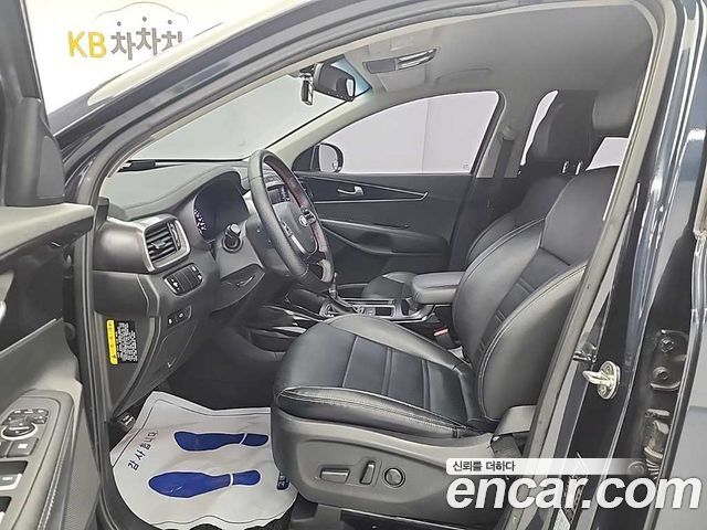 Kia Sorento 2019 — photo 11