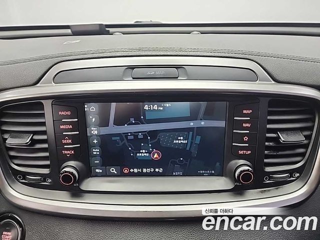 Kia Sorento 2019 — photo 15