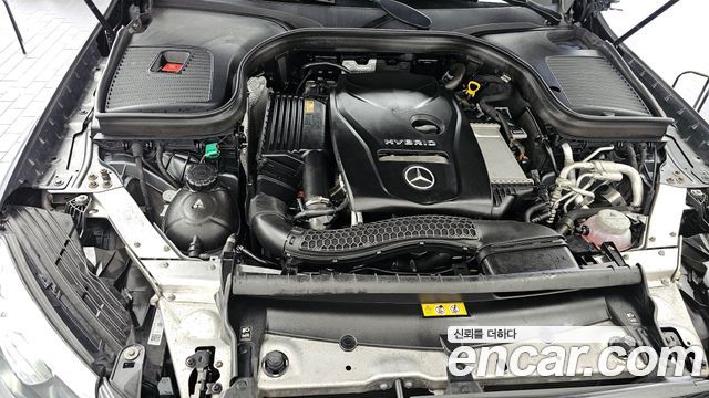 Mercedes-Benz GLC-Class 2019 — photo 6