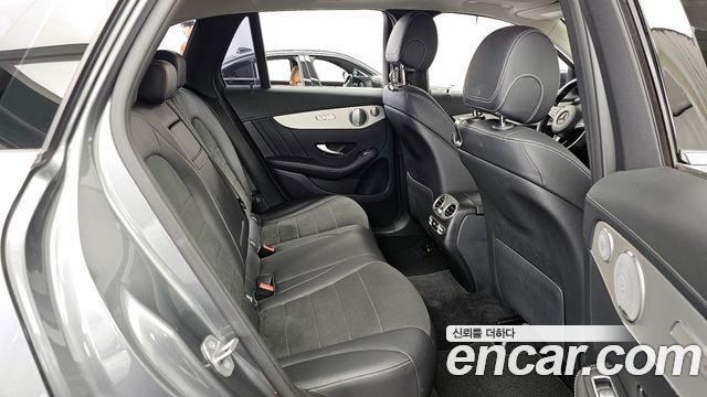 Mercedes-Benz GLC-Class 2019 — photo 12