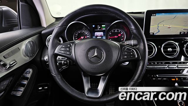 Mercedes-Benz GLC-Class 2019 — photo 13