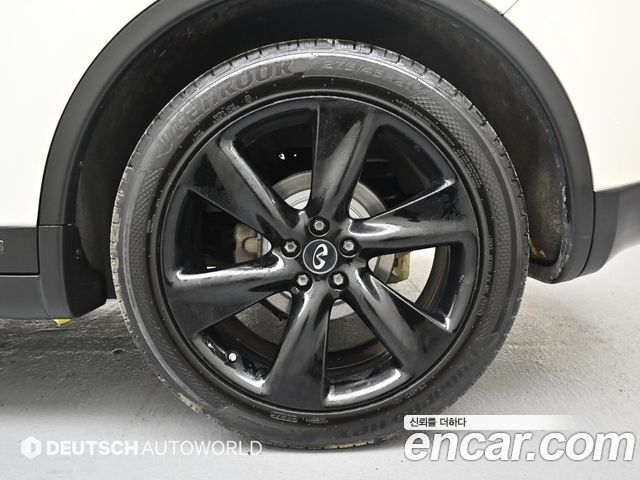 Infiniti QX70 2017 — photo 5
