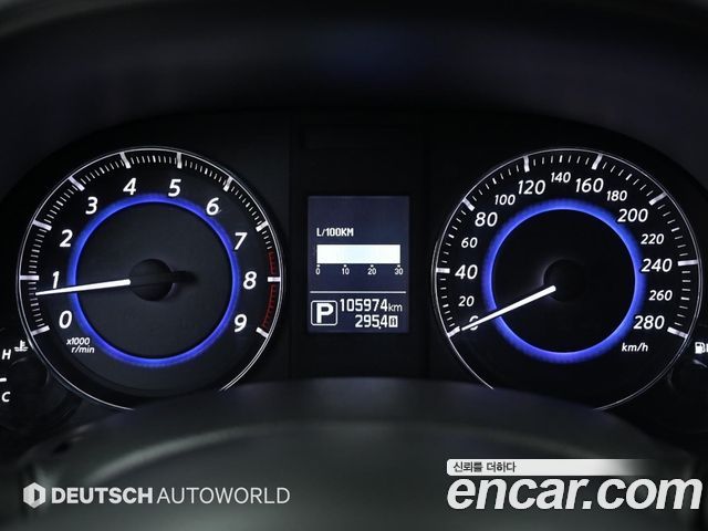Infiniti QX70 2017 — photo 8