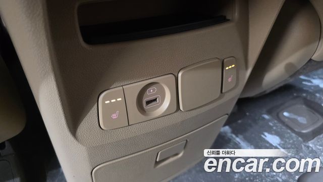 Kia Canival 2019 — photo 19