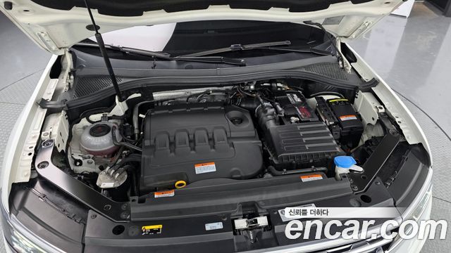 Volkswagen Tiguan 2020 — photo 6