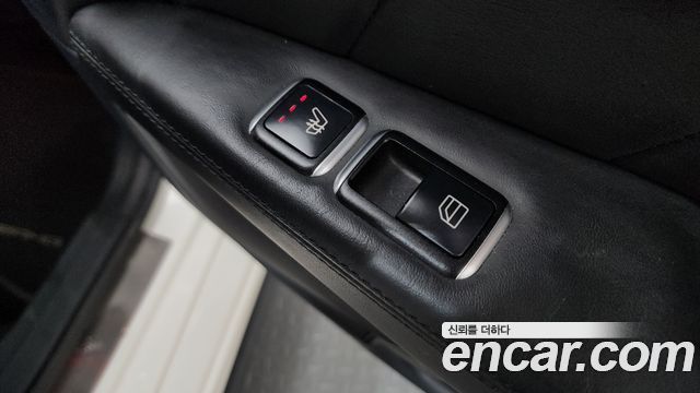 Mercedes-Benz CLS-Class 2015 — photo 18