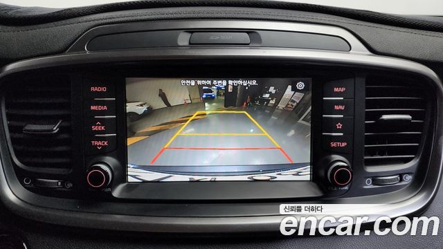 Kia Sorento 2018 — photo 17