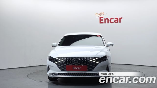 Hyundai Grandeur 2022 — photo 3