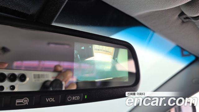 Kia OPIRUS 2011 — photo 15
