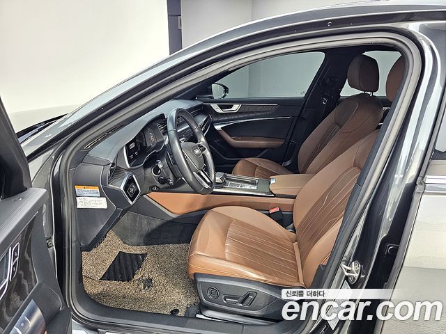 Audi A6 2021 — photo 8