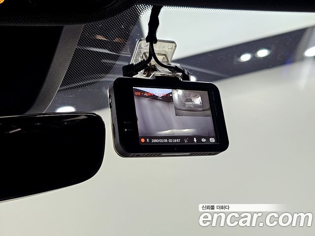 Audi A6 2021 — photo 13