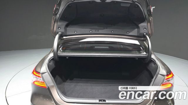 Toyota Camry 2019 — photo 20