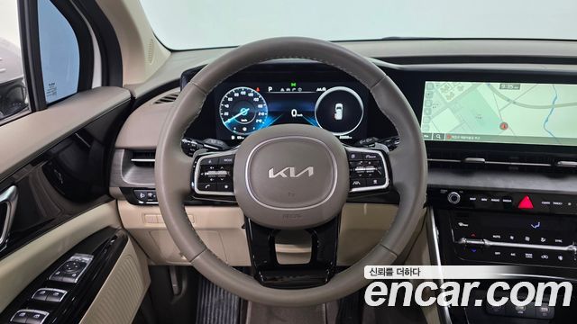 Kia Canival 2023 — photo 14