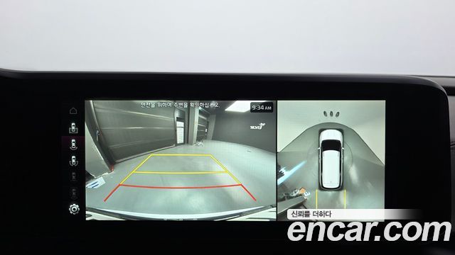 Kia Canival 2023 — photo 17