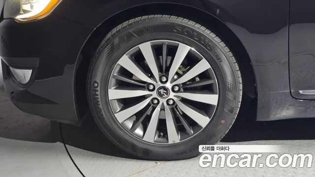 Kia K7 2012 — photo 5