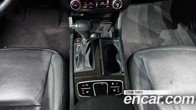 Kia K7 2012 — photo 9