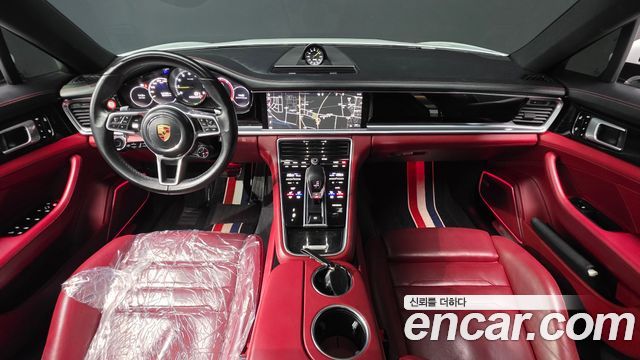 Porsche Panamera 2020 — photo 7