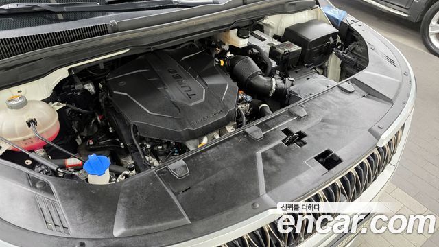 Kia Canival 2021 — photo 6