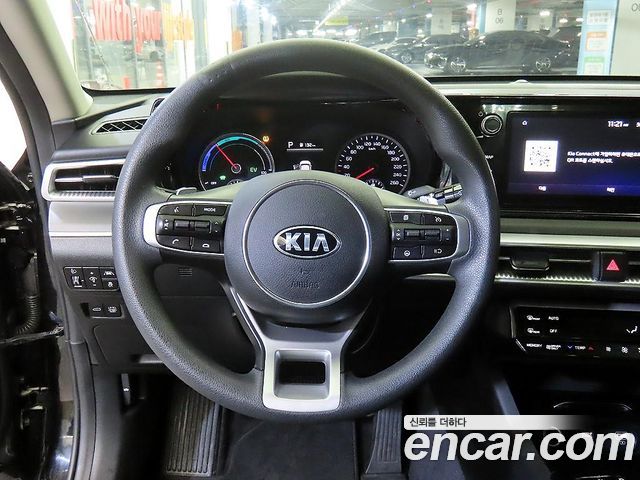 Kia K5 2021 — photo 8