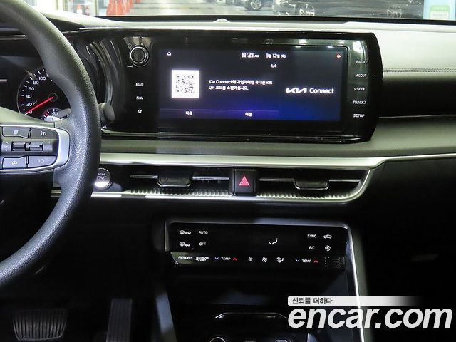 Kia K5 2021 — photo 11