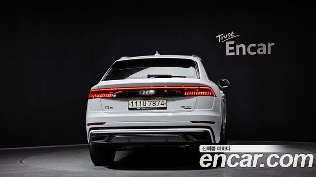 Audi Q8 2020 — photo 4